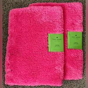 (2) Kate Spade New York ♠️ Fuchsia Plush Bath Rugs/Mats 17x24 .. New